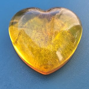 Cœur — magnet en résine époxy fait main, pièce unique