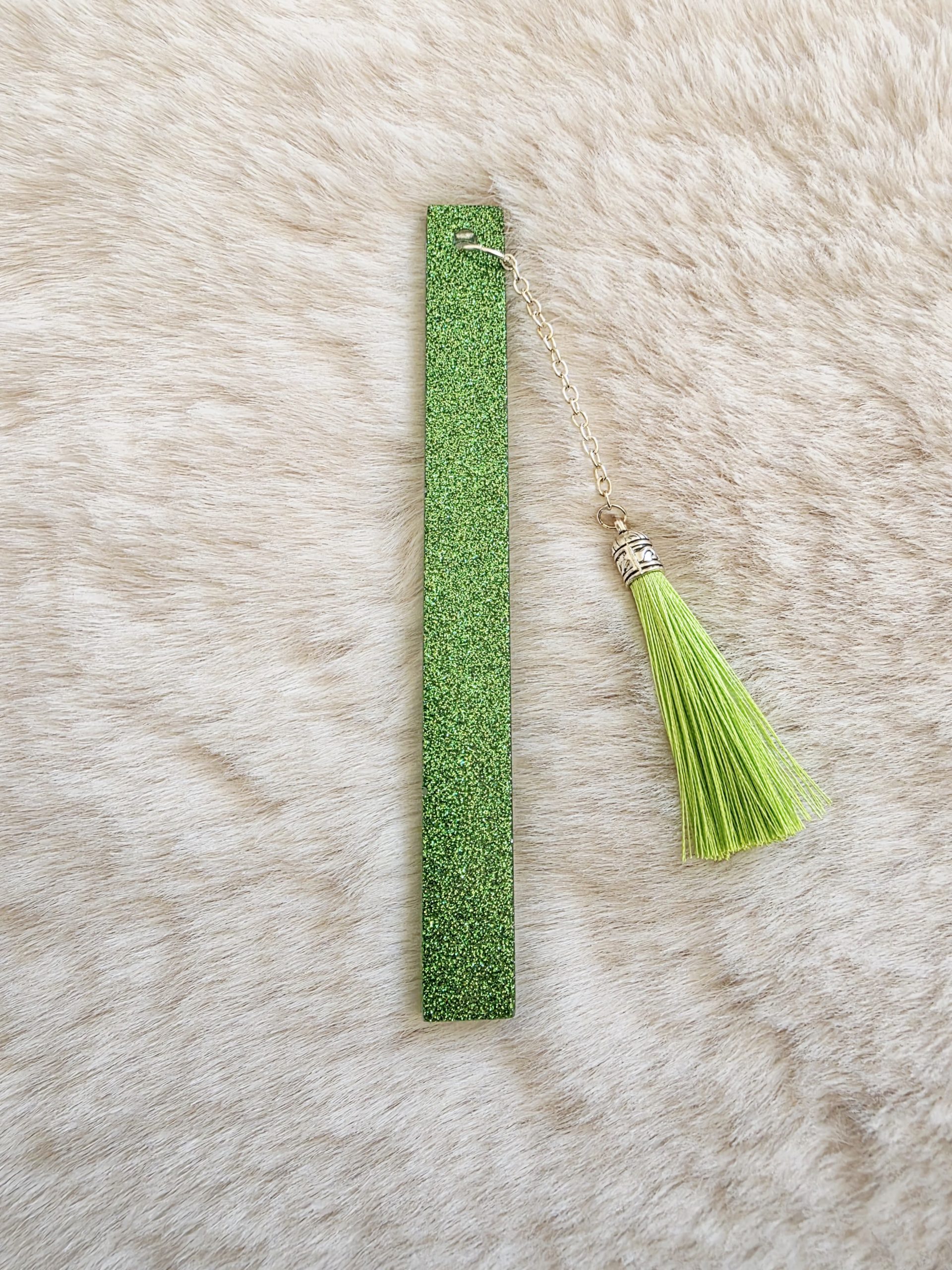 Marque-page - Paillettes — marque-page en résine époxy fait main, pièce unique